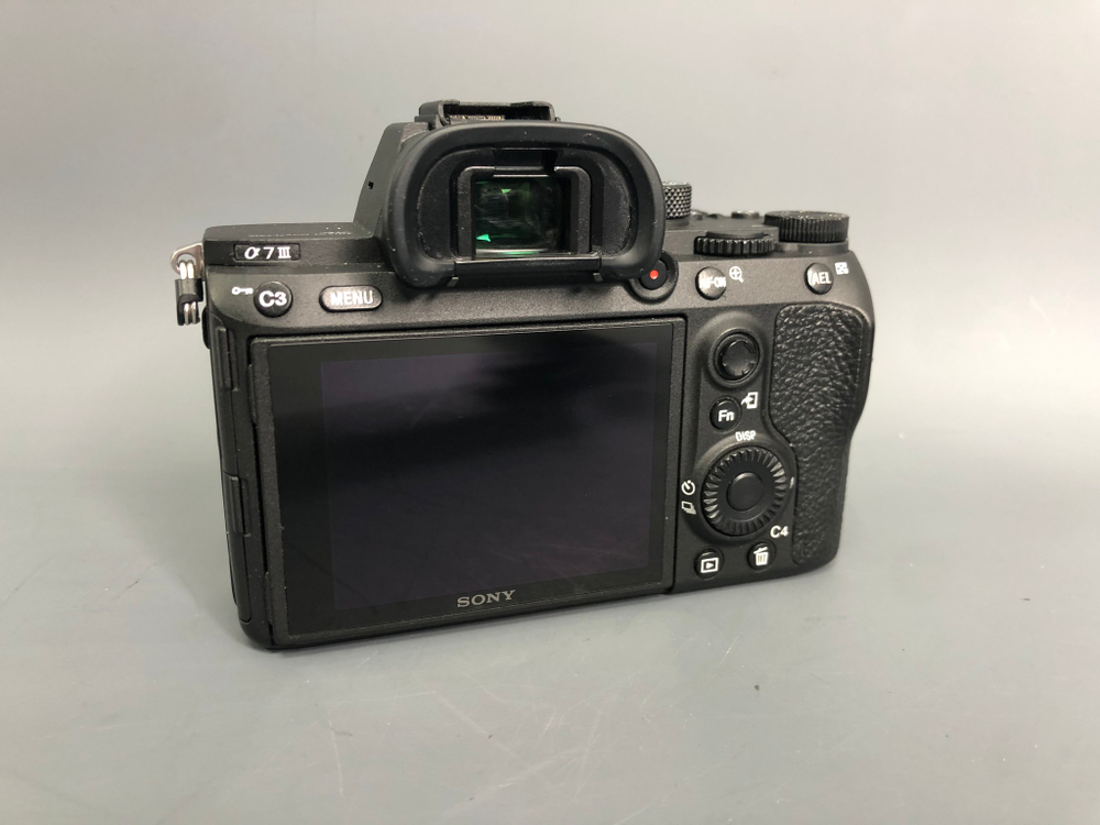Sony A7 III 29.200 кадров