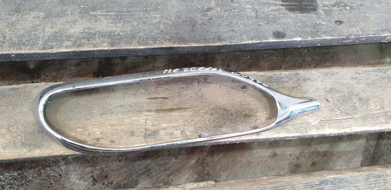 Молдинг юбки заднего бампера Mercedes S (W222) 17-20 Б/У Оригинал A2228853000