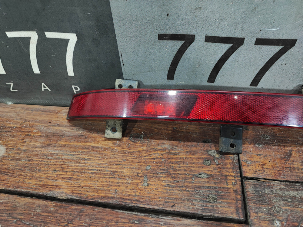 ПТФ задний левый FAW Bestune T99 19-нв Б/У Оригинал 3716115BQ02