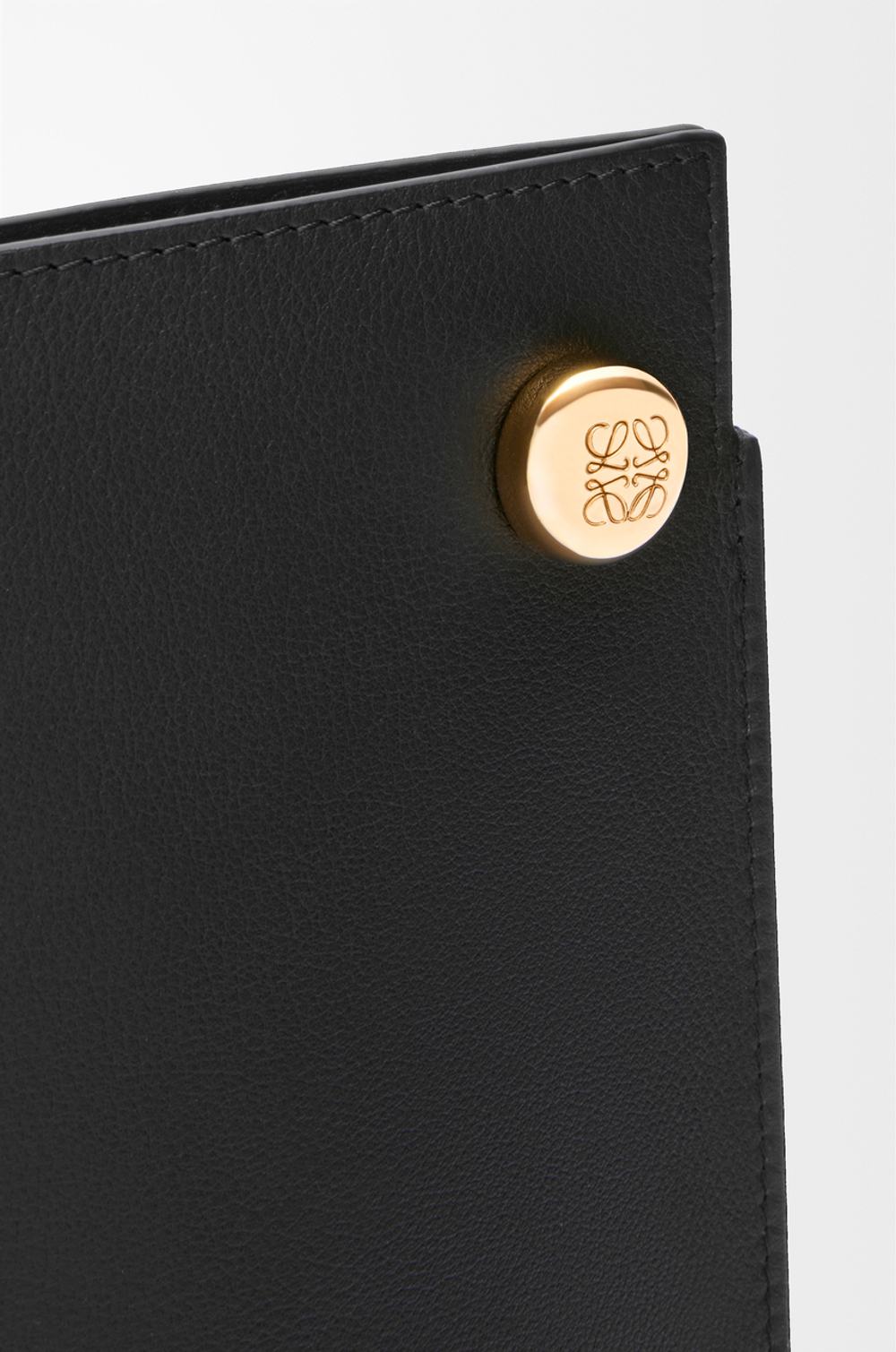 Loewe Сумка-мешок Pebble Dice из классической телячьей кожи, черный