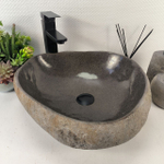 Раковина из речного камня RS-65466 45*41*15 0861