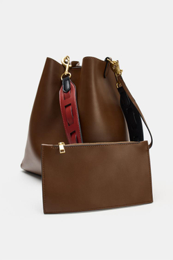 ZARA СУМКА-МЕШОК С АКЦЕНТНОЙ РУЧКОЙ, ТЕМНЫЙ РЫЖЕВАТО-КОРИЧНЕВЫЙ
