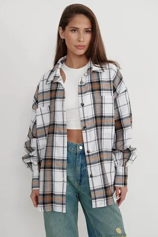 Рубашка из фланели черно-белого цвета