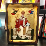 Святой Спиридон на троне