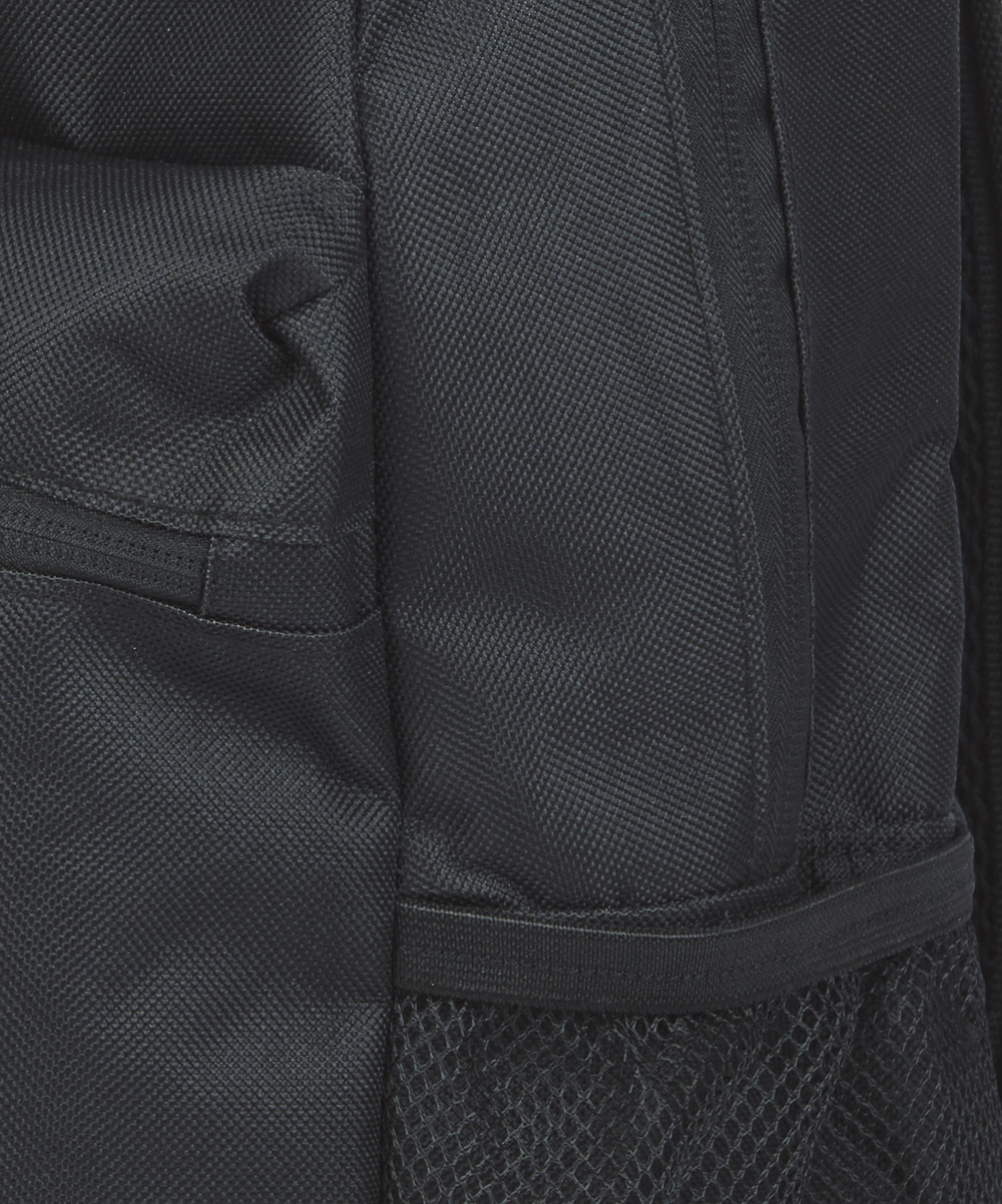 Рюкзак ESSENTIAL Classic Backpack, черный