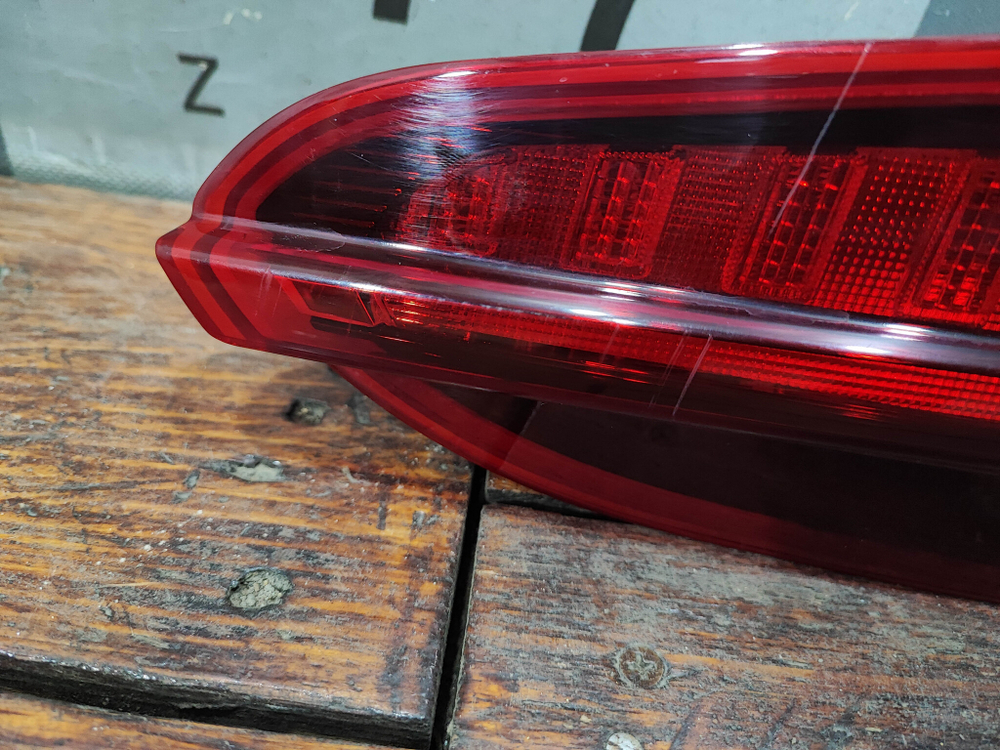 Фонарь задний правый Hyundai Santa Fe 4 (TM) 20-24 Б/У Оригинал 92404S1600