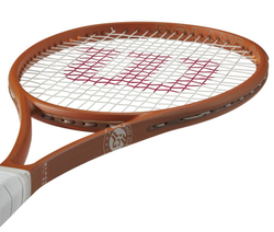 Теннисная ракетка Wilson Blade 98 v9.0 16x19 Roland Garros 2025 + струны