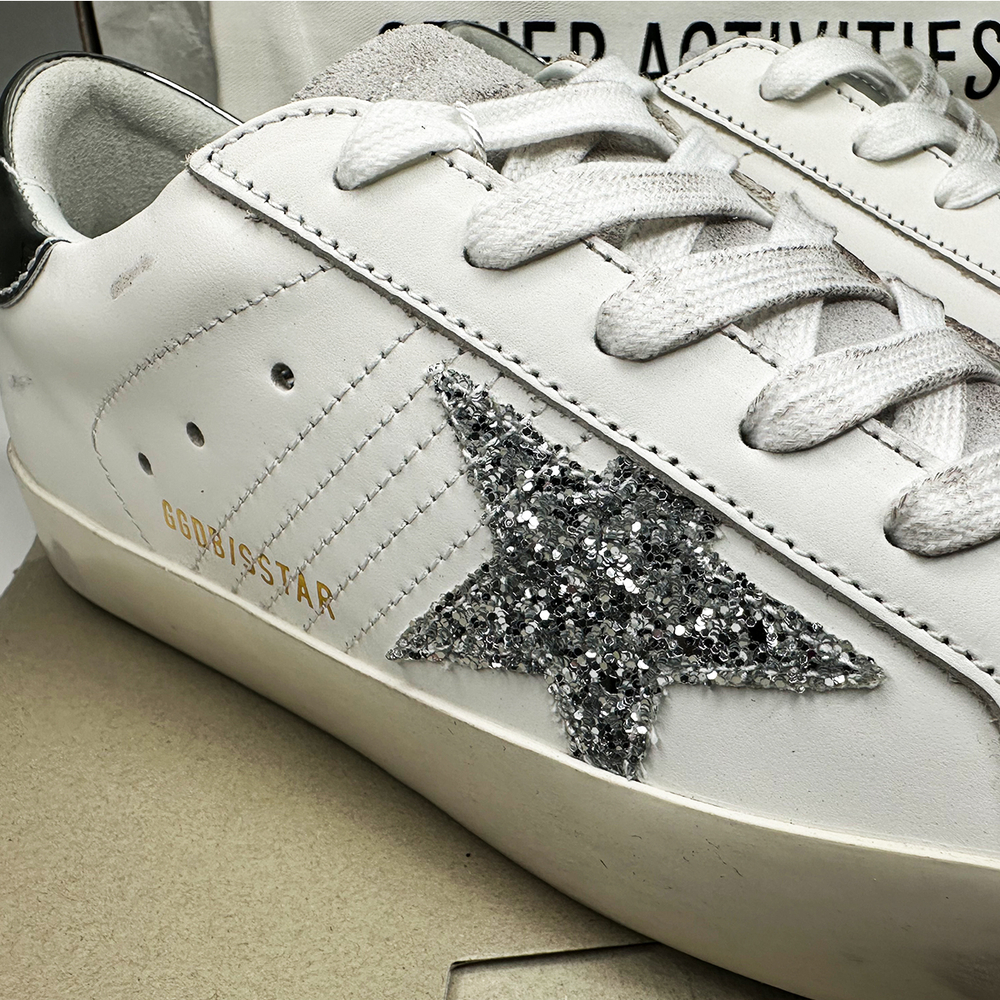 GOLDEN GOOSE SUPER STAR