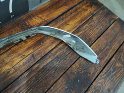 Накладка молдинг хром заднего бампера Audi Q5 (FY) 20-нв Б/У Оригинал  80A853057A3Q7