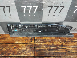 Накладка двери задней правой Geely Monjaro 21-нв Б/У Оригинал 6073120100