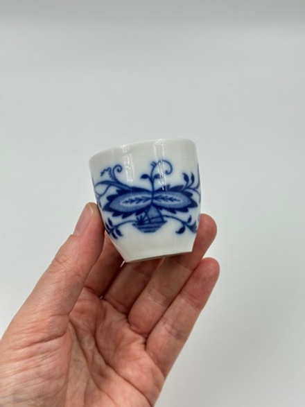 Подставка для яйца Dubi