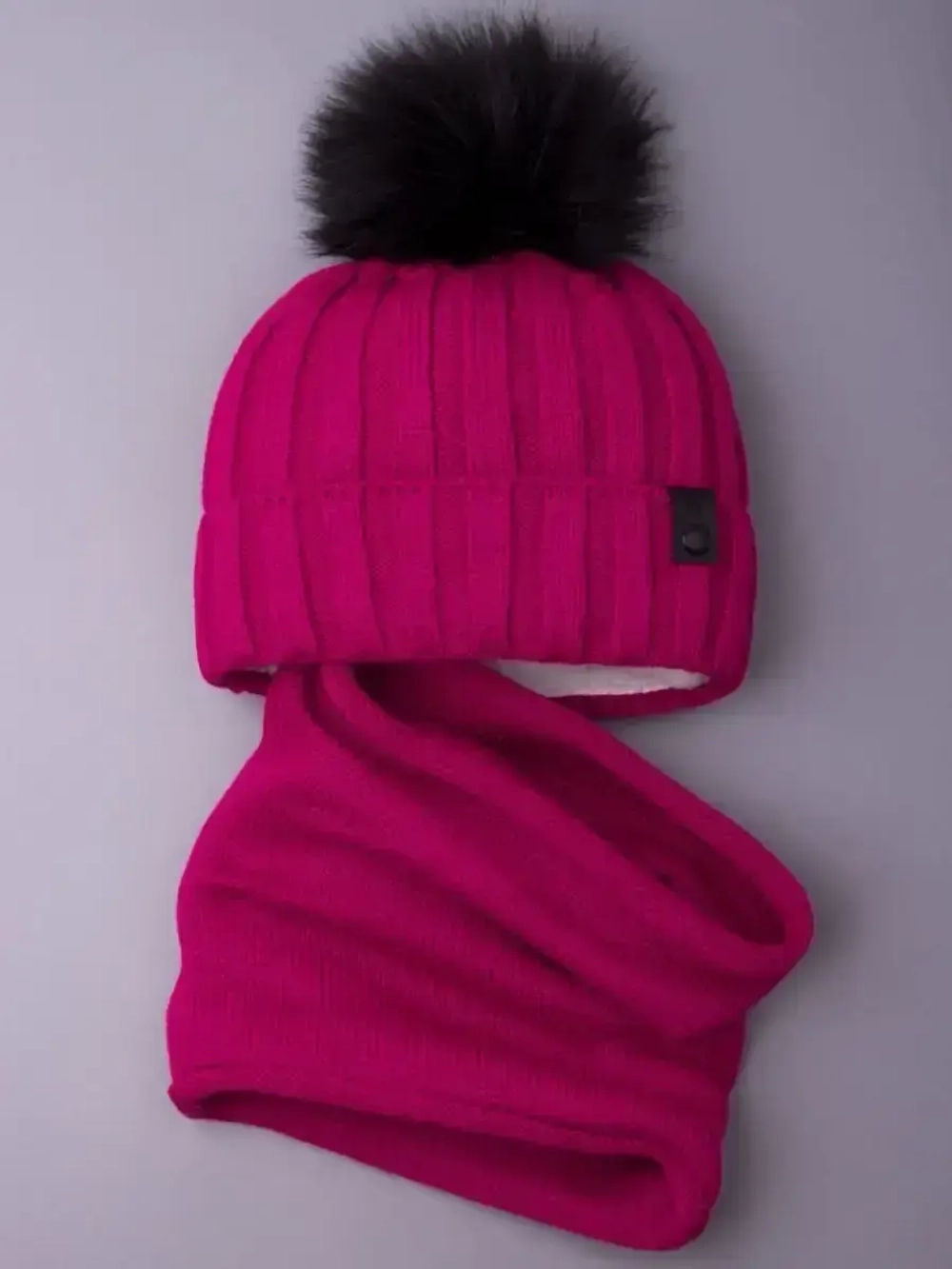 Шапка детская зимняя вязаная с помпоном и снуд
