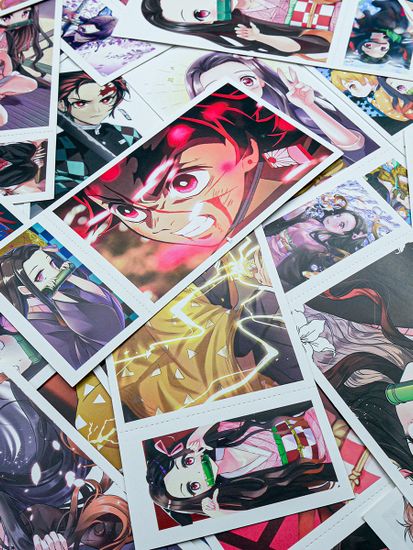 Набор открыток, карточек и наклеек "Клинок, рассекающий демонов / Demon Slayer", 188 предметов