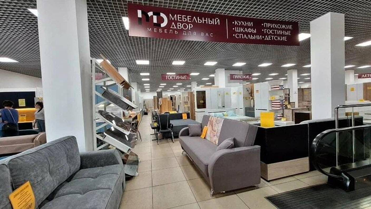 С удовольствием встречаем вас в нашем салоне мебели в ТЦ "Адмирал"!