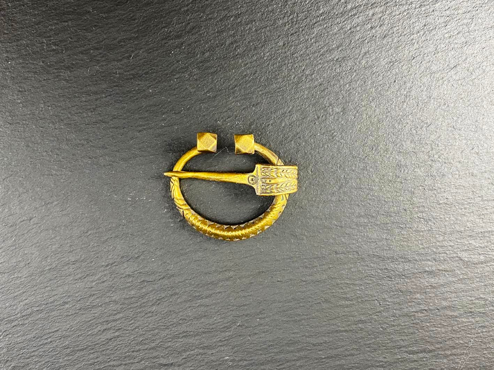 Фибула. Готланд, Швеция 9-10 в.