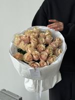 Букет из розы в розовом оттенке 25 шт