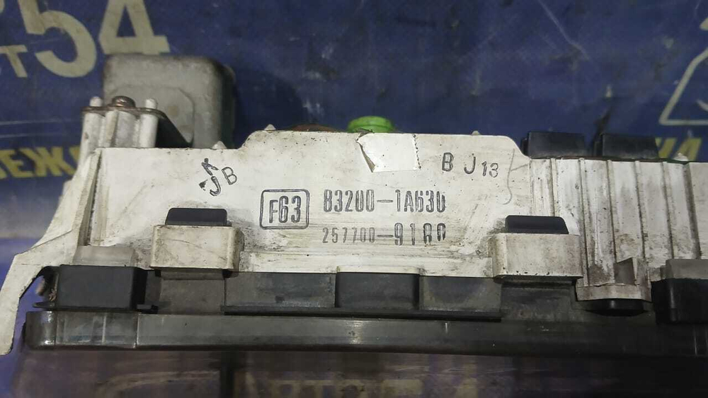 Щиток приборов TOYOTA LEVIN 1990