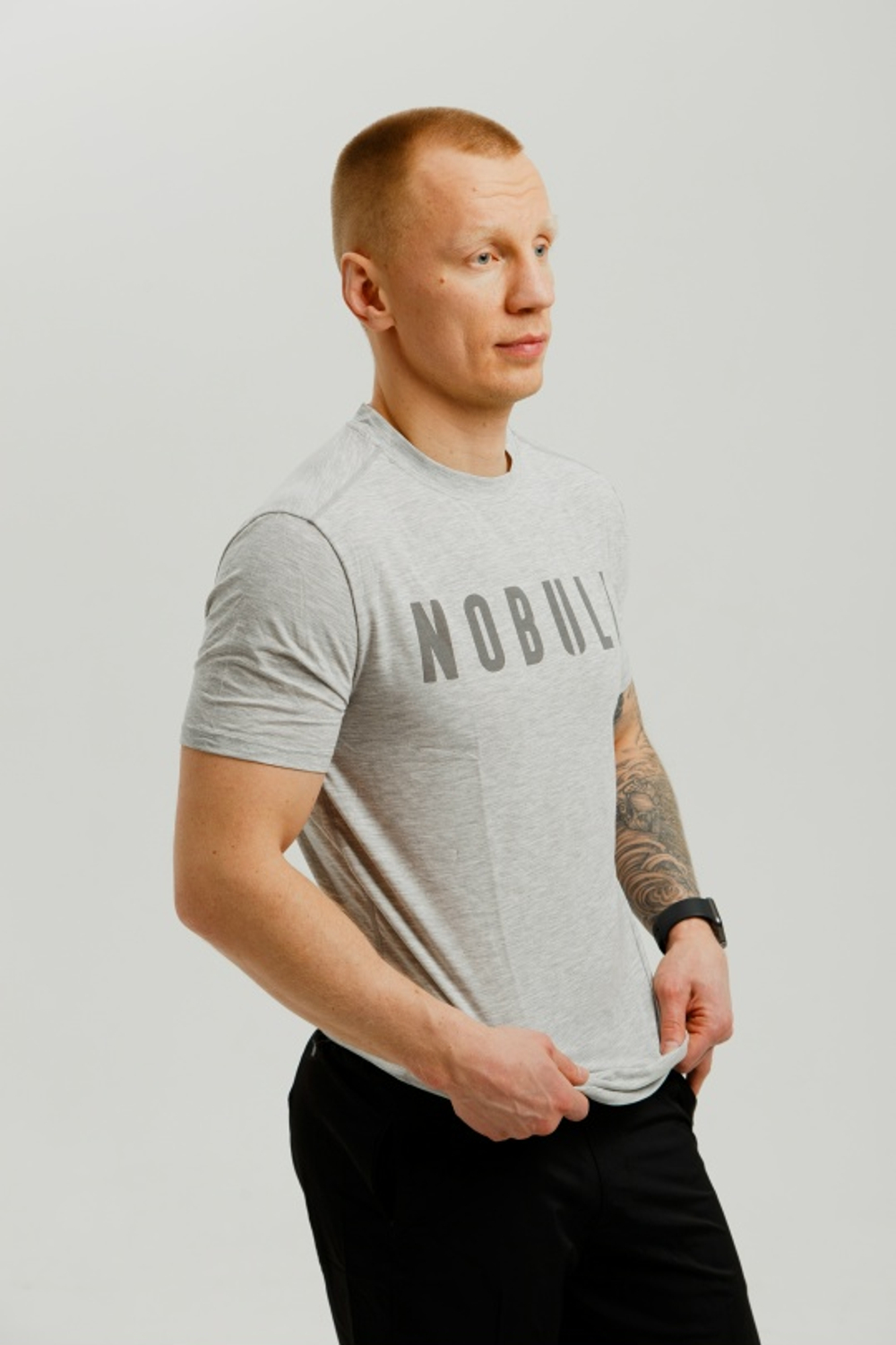 Футболка NOBULL светло-серая