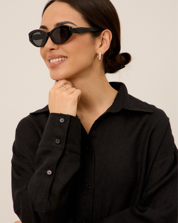 Очки солнцезащитные, черные