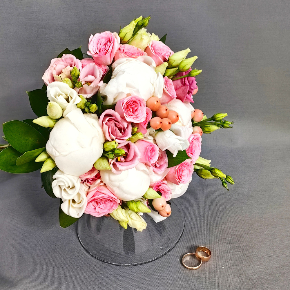 Букет невесты и бутоньерка