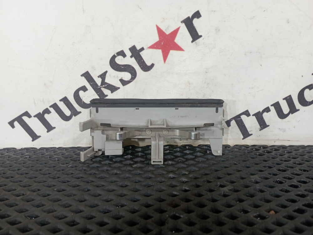 Фонарь вещевого отделения 2020г.