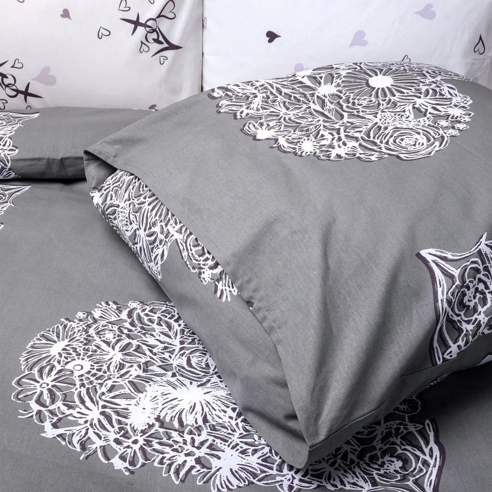 КПБ "Nocturn" Ткань: Импортная бязь (100% хлопок), плотность 130-135 г/м2.