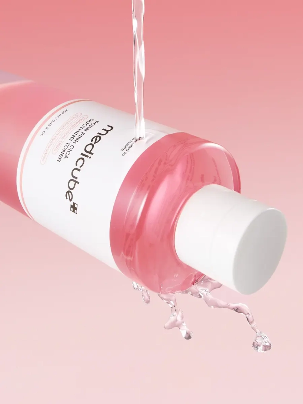 Medicube Успокаивающий тонер с ПДРН и комплексом пептидов PDRN Pink CICA Soothing Toner 250 мл