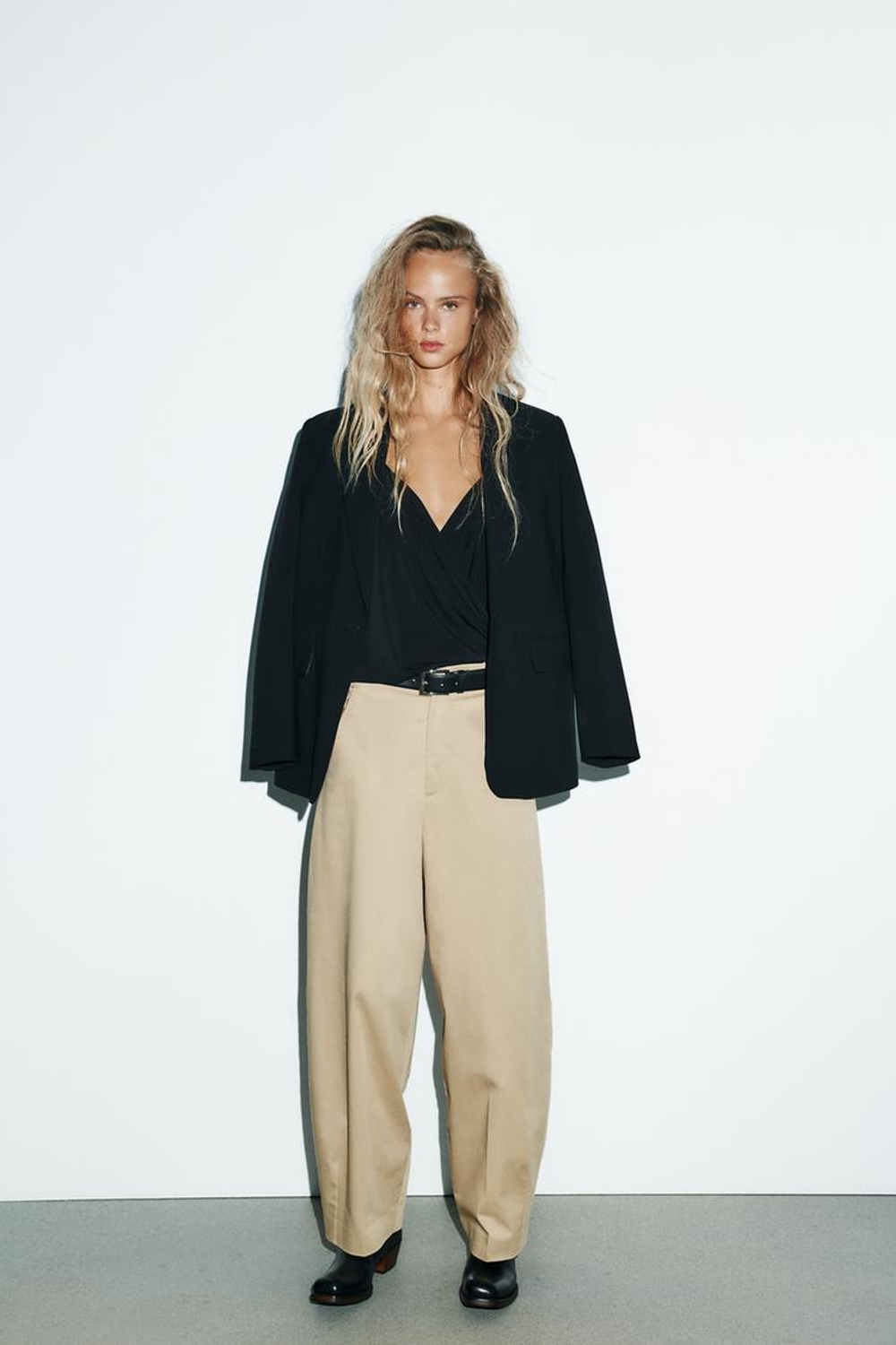 ZARA ТОП НА ПРОЗРАЧНЫХ БРЕТЕЛЯХ, ЧЕРНЫЙ