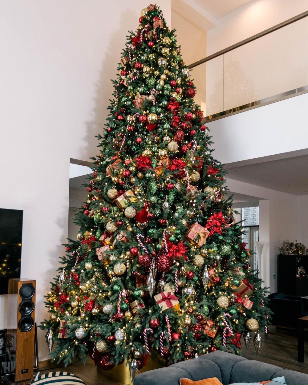 большая елка с усиленным каркасом "Финская"