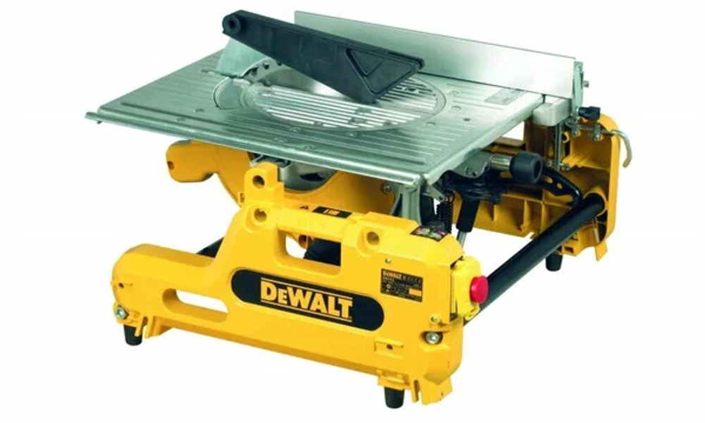 Торцовочная пила DeWalt DW743N