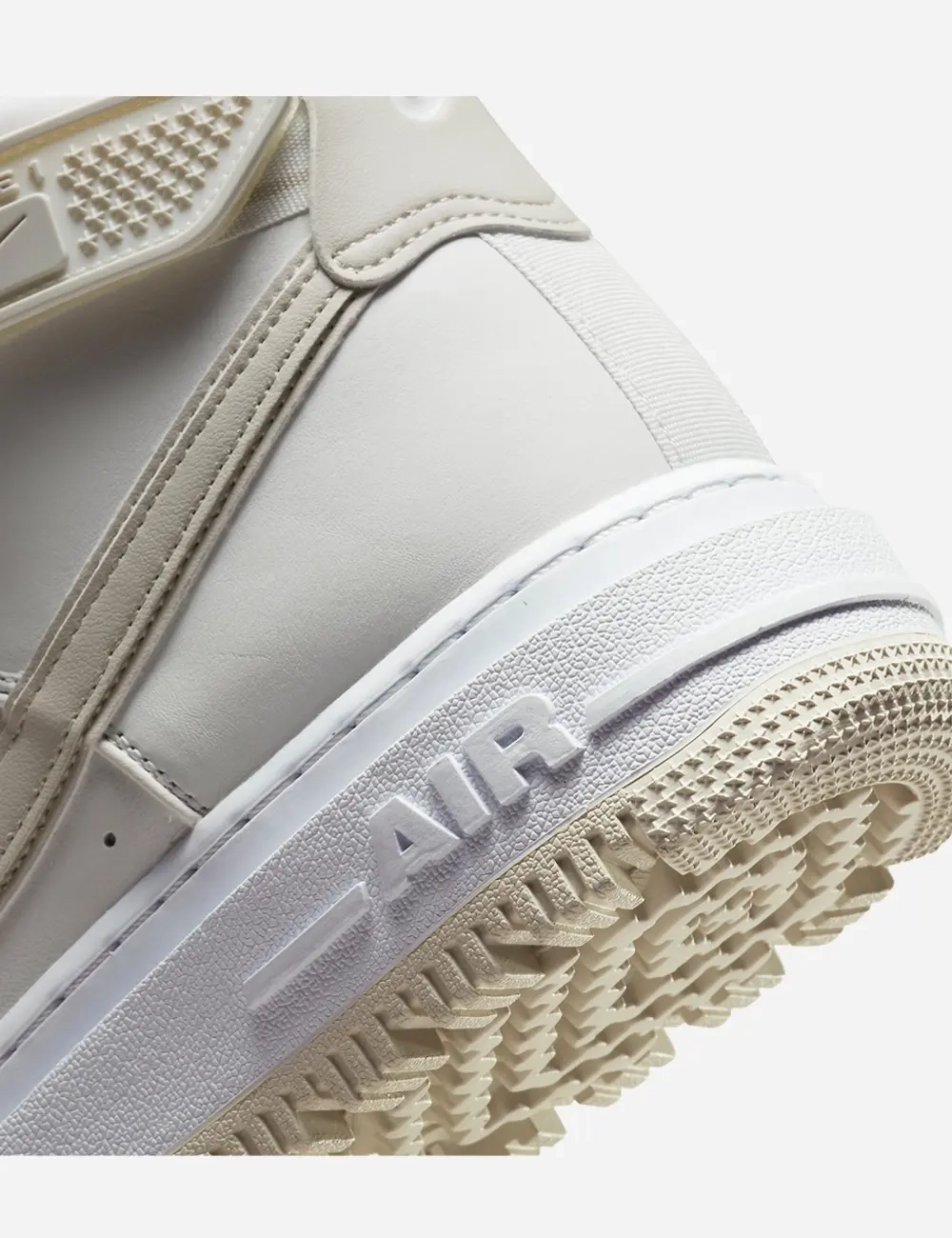 Ботинки Nike Air Force 1 High Boot "Summit White"