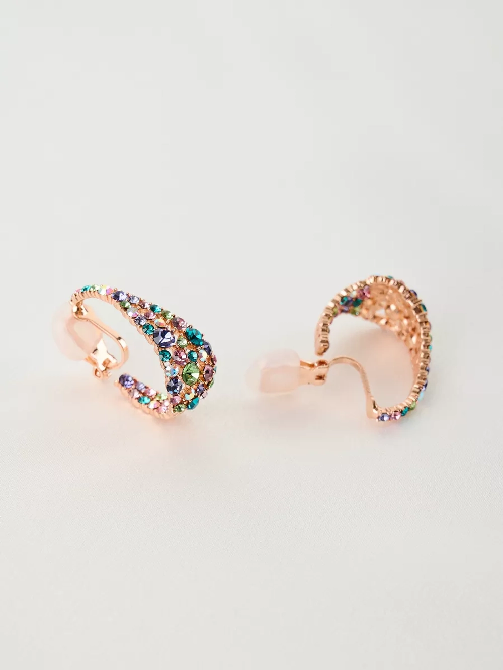 Клипсы Россыпь из разноцветных камней Swarovski