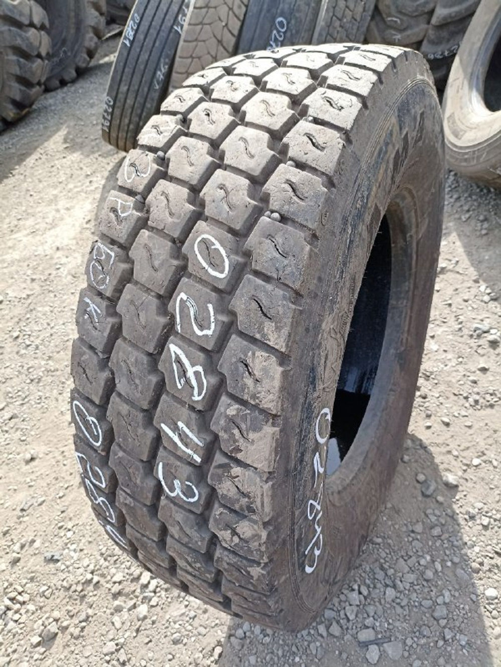 385/65R22.5 Kama NT701 шина б/у