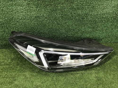 Фара правая Hyundai Tucson 3 (2018-2021) LED