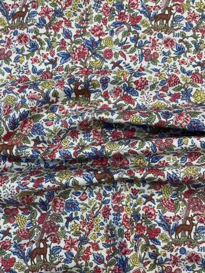 Хлопок Liberty белый с разноцветным растительным принтом и животными