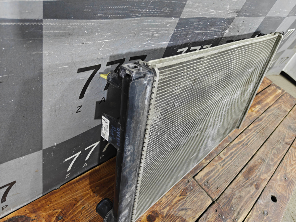 Радиатор двигателя Toyota RAV4 IV (XA40) 15-19 Б/У Оригинал 1640036080