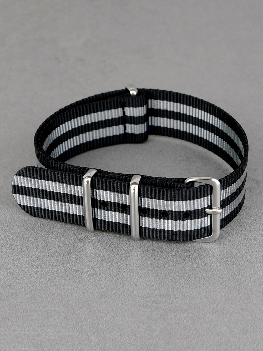 Nato Strap - нейлоновый ремешок для часов