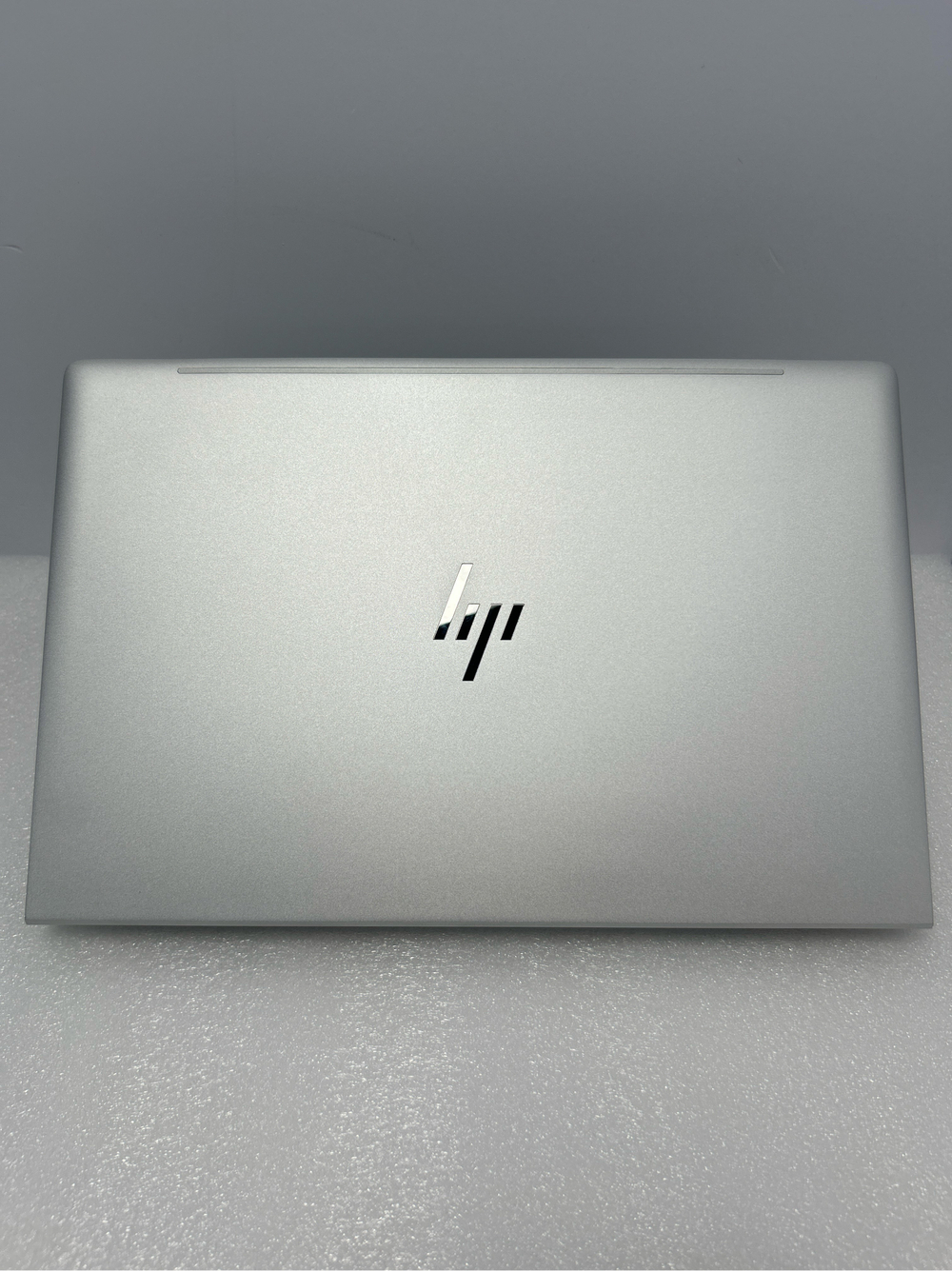 Ноутбук HP EliteBook 640 G9 (6C0Y9UT) 14"/Intel Core i5-1235U/RAM 16GB/SSD 256GB/Intel Iris Xe Graphics/1920x1080/IPS/Windows 11/Подсветка кл-ры: LED/Серебристый. Состояние: A1