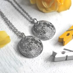 Парные подвески с Луной с гравировкой на заказ