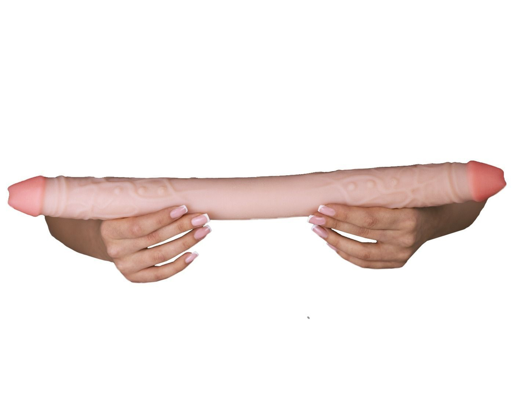 Двусторонний фаллоимитатор LOVETOY из неоскина, телесный