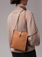 Женская кожаная сумка кросс-боди DBR 30919 коричневый лист