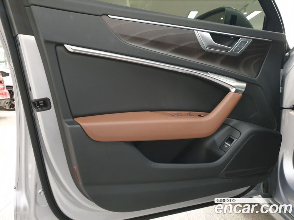 Audi A6 (C8) 45 TFSI Premium (01.2023)