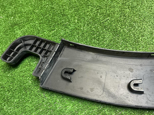 Расширитель правый Mini Countryman F60 (2016-2023)