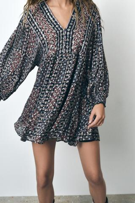 ZARA ПЛАТЬЕ ИЗ ТКАНИ С БЛЕСТЯЩЕЙ НИТЬЮ И ПРИНТОМ, РАЗНОЦВЕТНЫЙ