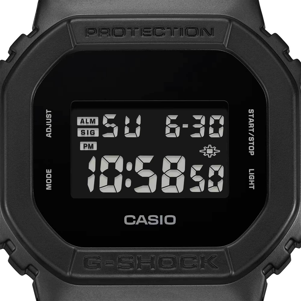 Мужские наручные часы Casio DW-5600UBB-1