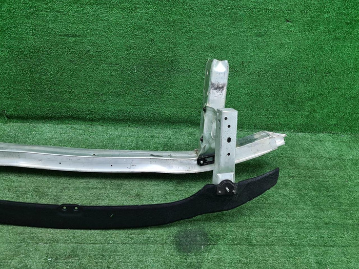 Усилитель передний BMW 3er F30 F31 (2011-2020)