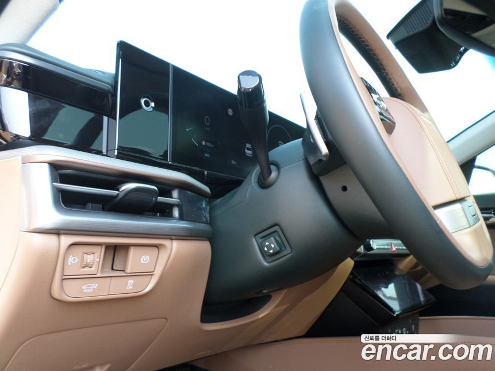 Hyundai Grandeur (Azera) (GN7) 3.5 Бензин 4WD (08.2023)