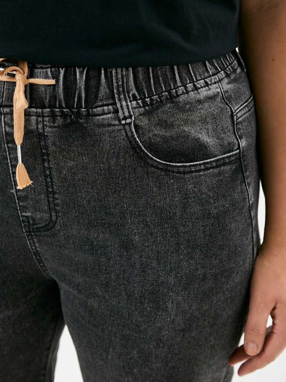 Джинсы на резинке больших размеров