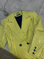 Приталенный жакет