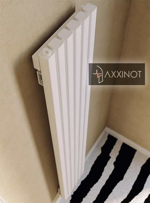 Axxinot Fortalla V 900 - вертикальный трубчатый радиатор высотой 900 мм